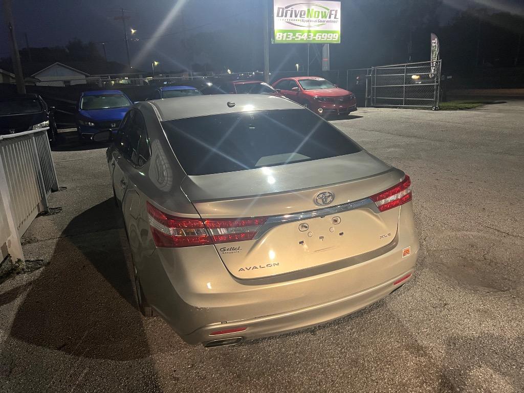 2014 Toyota Avalon - $12,900