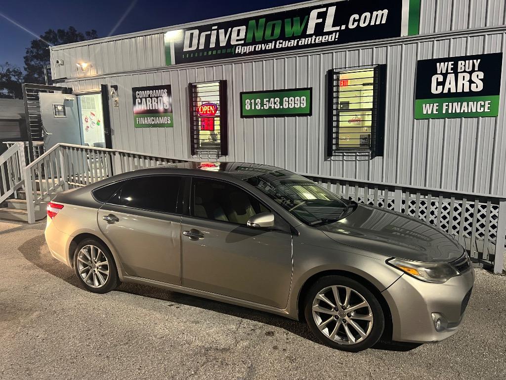 2014 Toyota Avalon - $12,900
