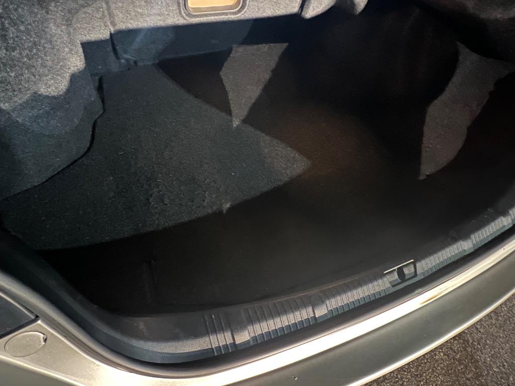 2014 Toyota Avalon - $12,900