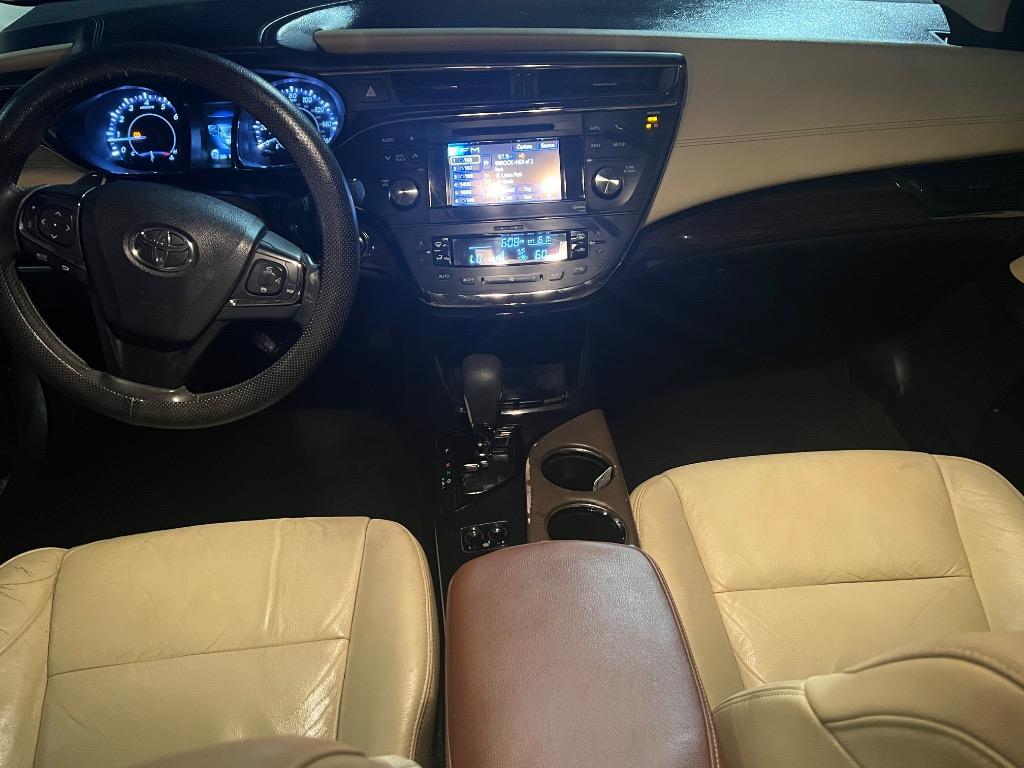 2014 Toyota Avalon - $12,900