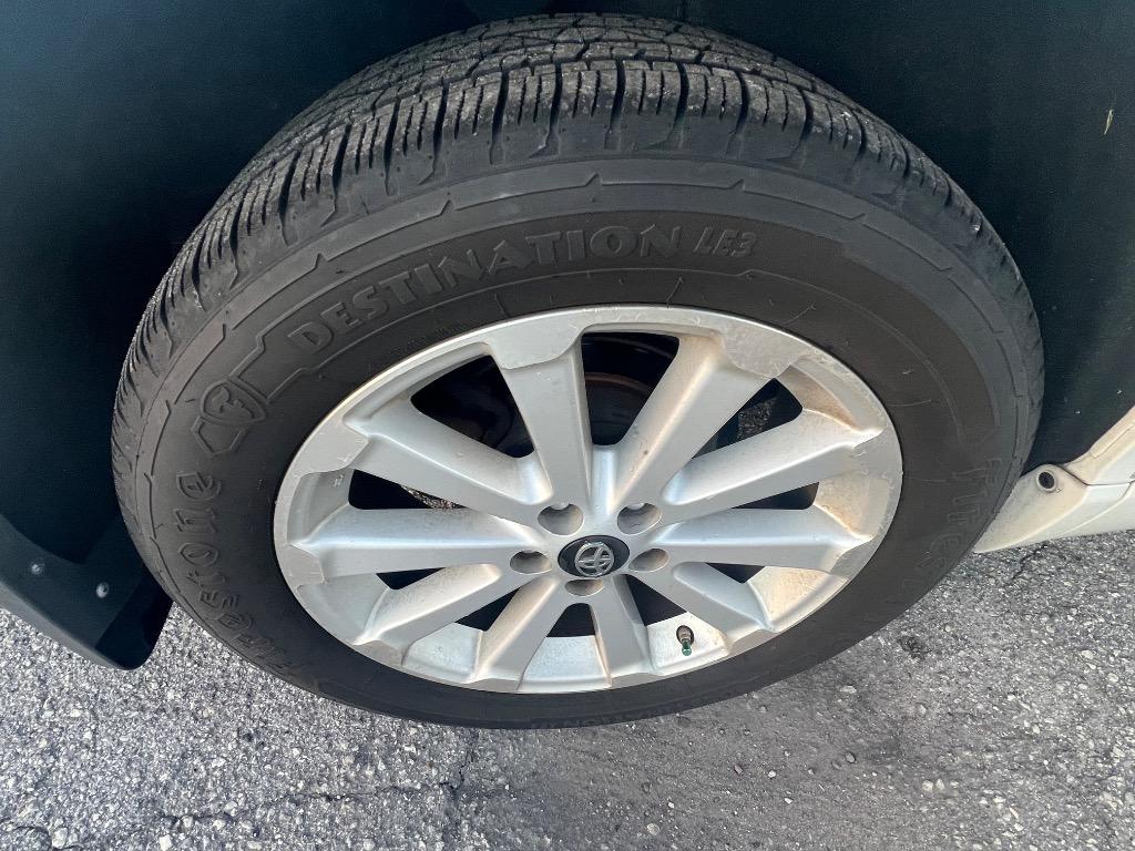 2009 Toyota Venza - $10,990