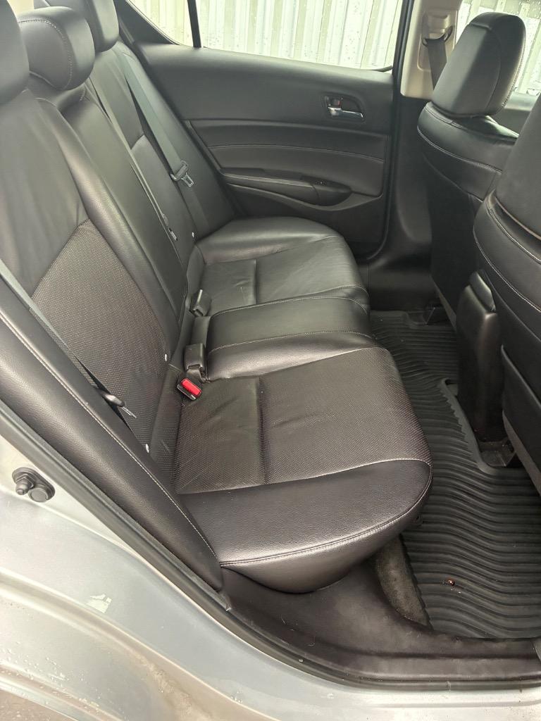 2013 Acura ILX - $9,900