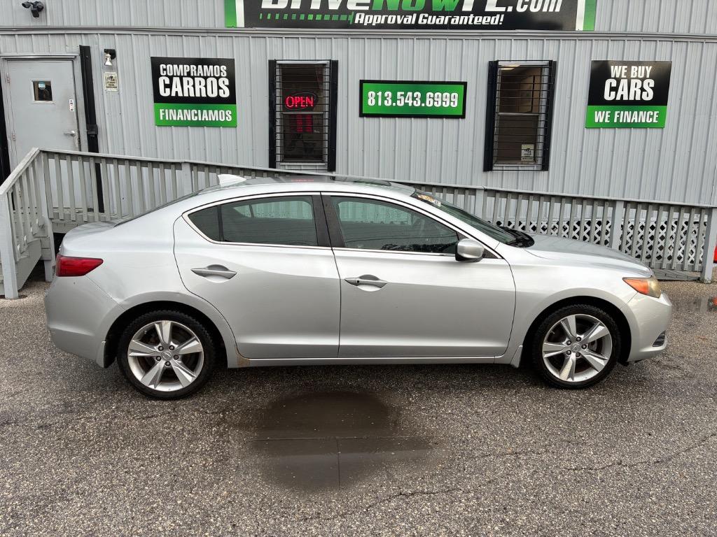 2013 Acura ILX - $9,900
