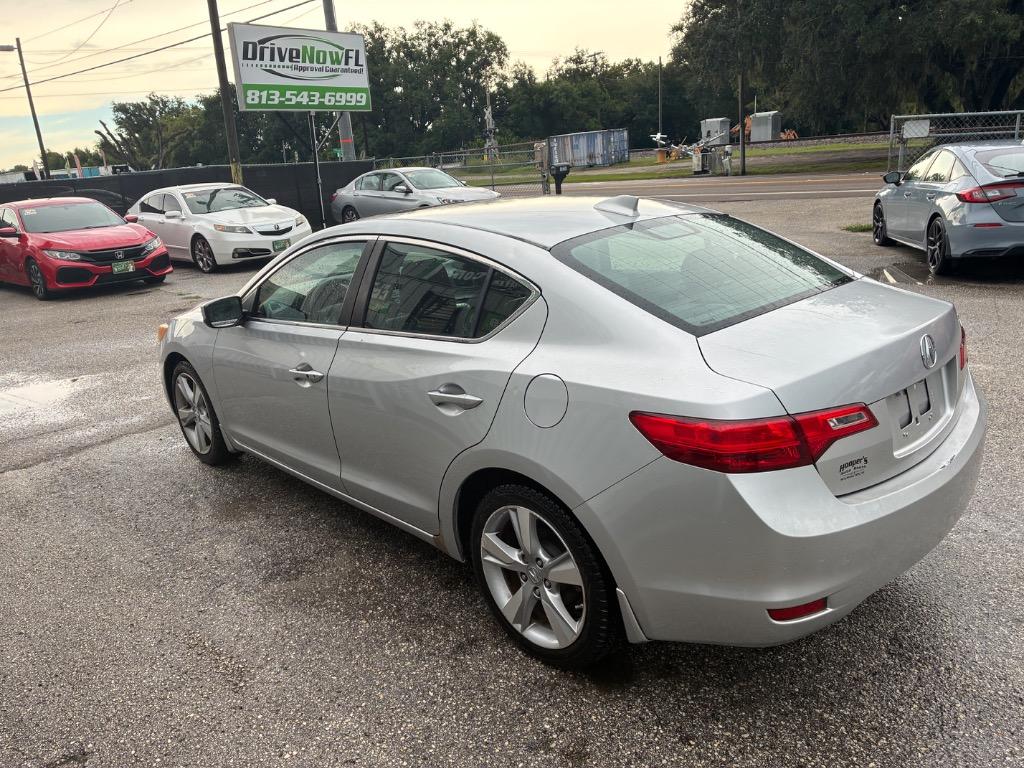 2013 Acura ILX - $9,900