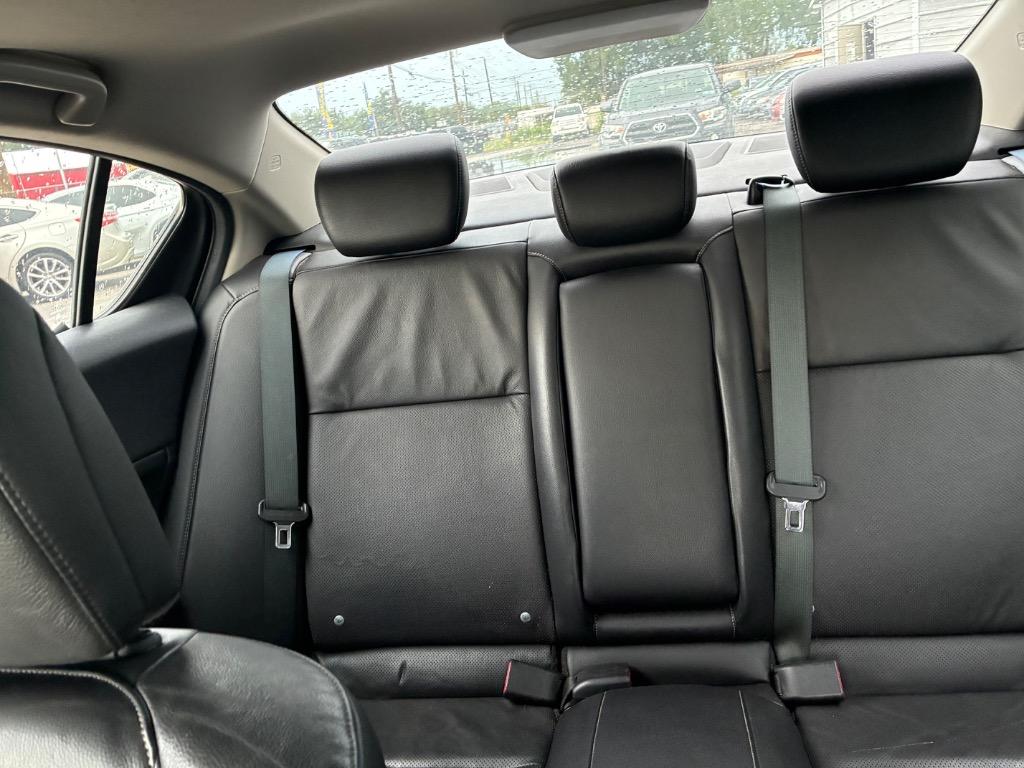2013 Acura ILX - $9,900