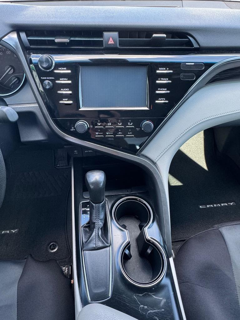 2019 Toyota Camry - $10,900
