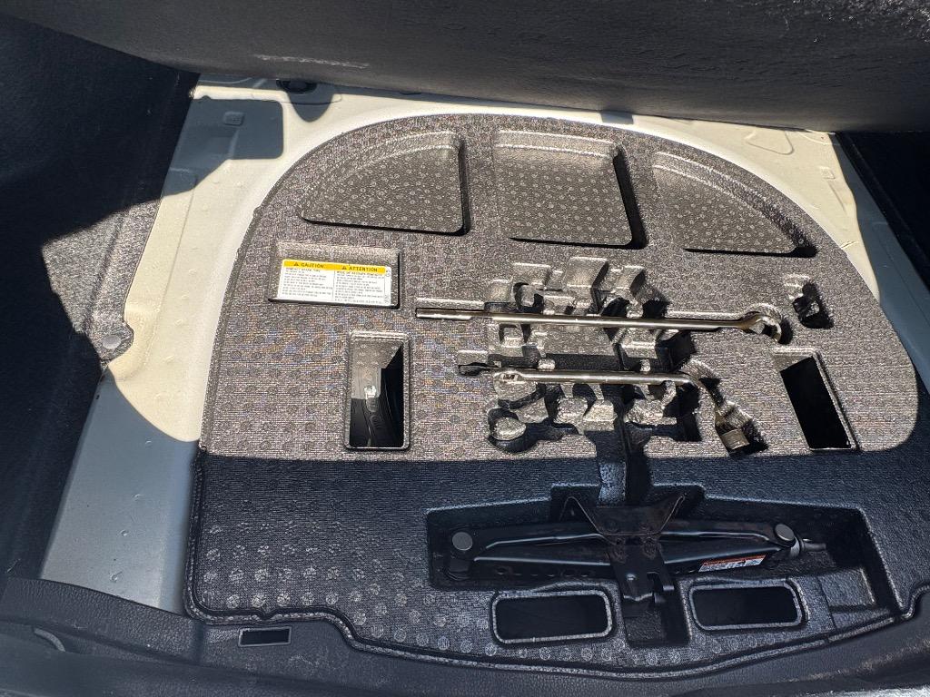 2019 Toyota Camry - $10,900