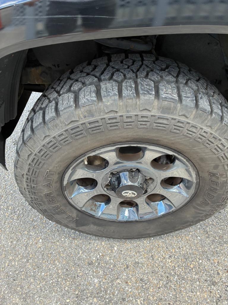 2016 Toyota Tacoma - $23,900