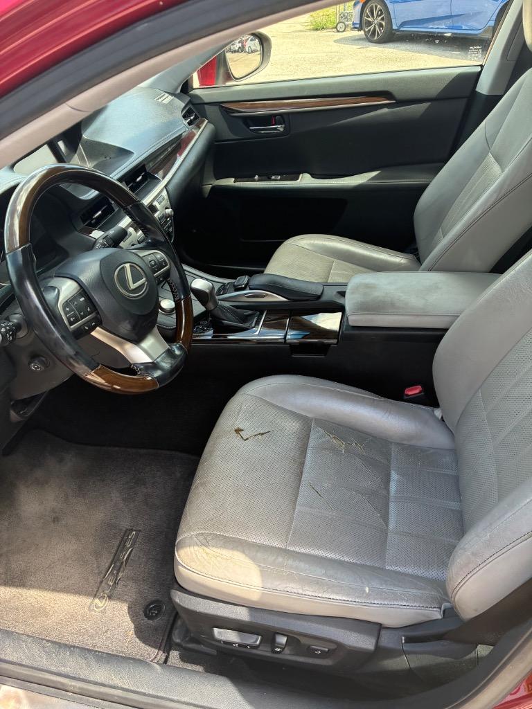 2016 Lexus ES - $11,990