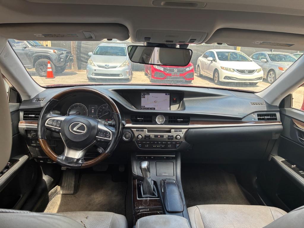 2016 Lexus ES - $11,990