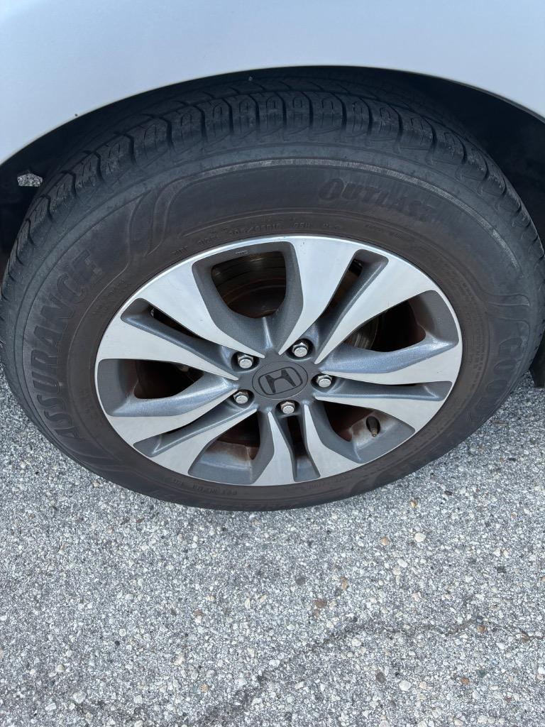 2013 Honda Accord - $7,990