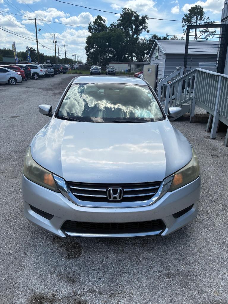 2013 Honda Accord - $7,990