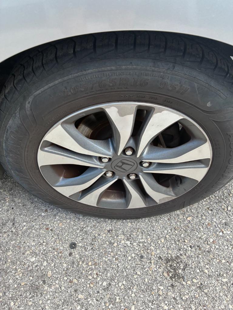2013 Honda Accord - $7,990