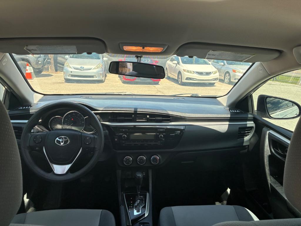 2015 Toyota Corolla - $7,990