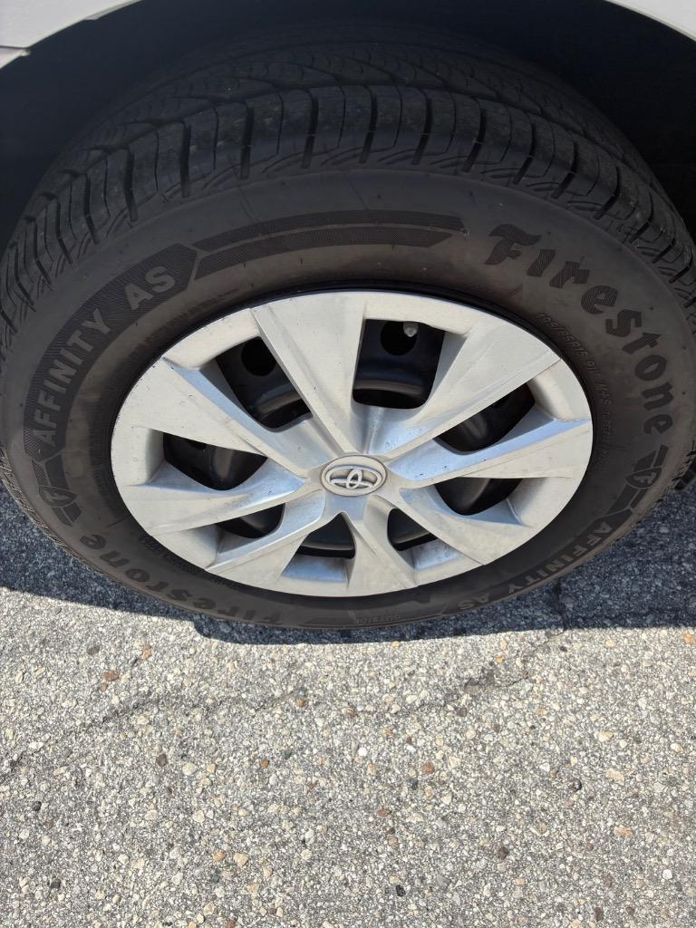 2015 Toyota Corolla - $7,990