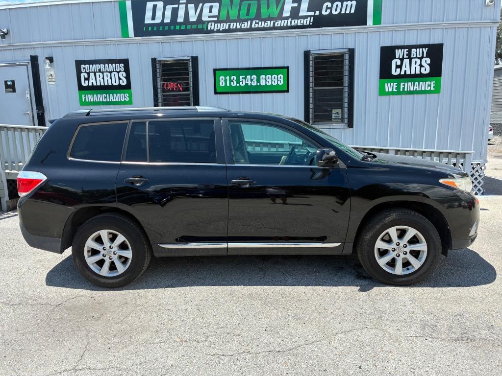 2013 Toyota Highlander - $11,990