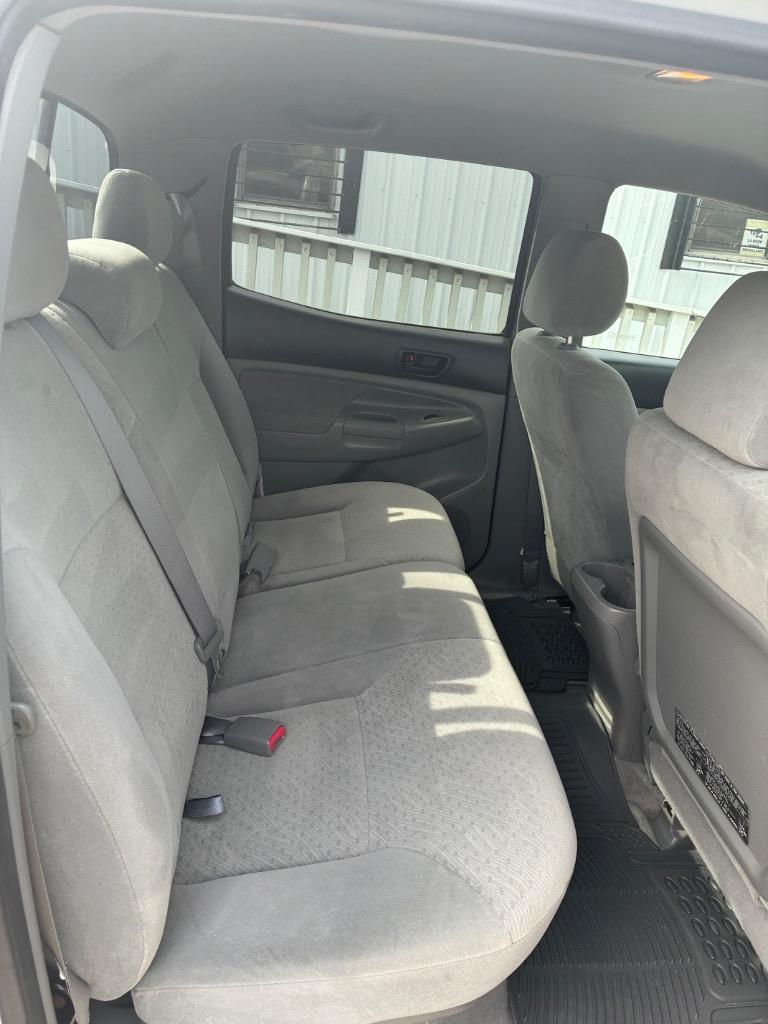 2006 Toyota Tacoma - $14,900