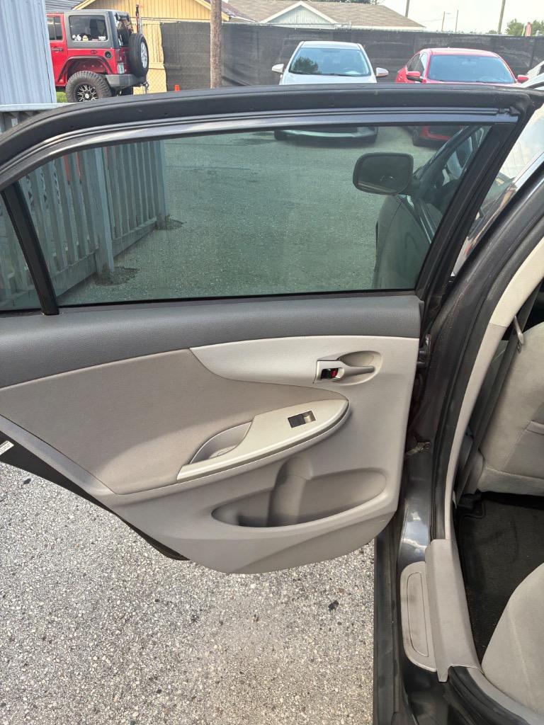 2010 Toyota Corolla - $6,990