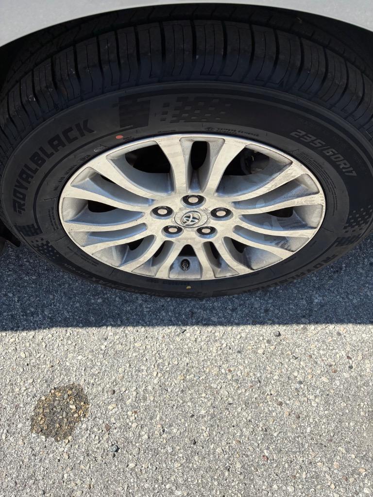 2011 Toyota Sienna - $11,990
