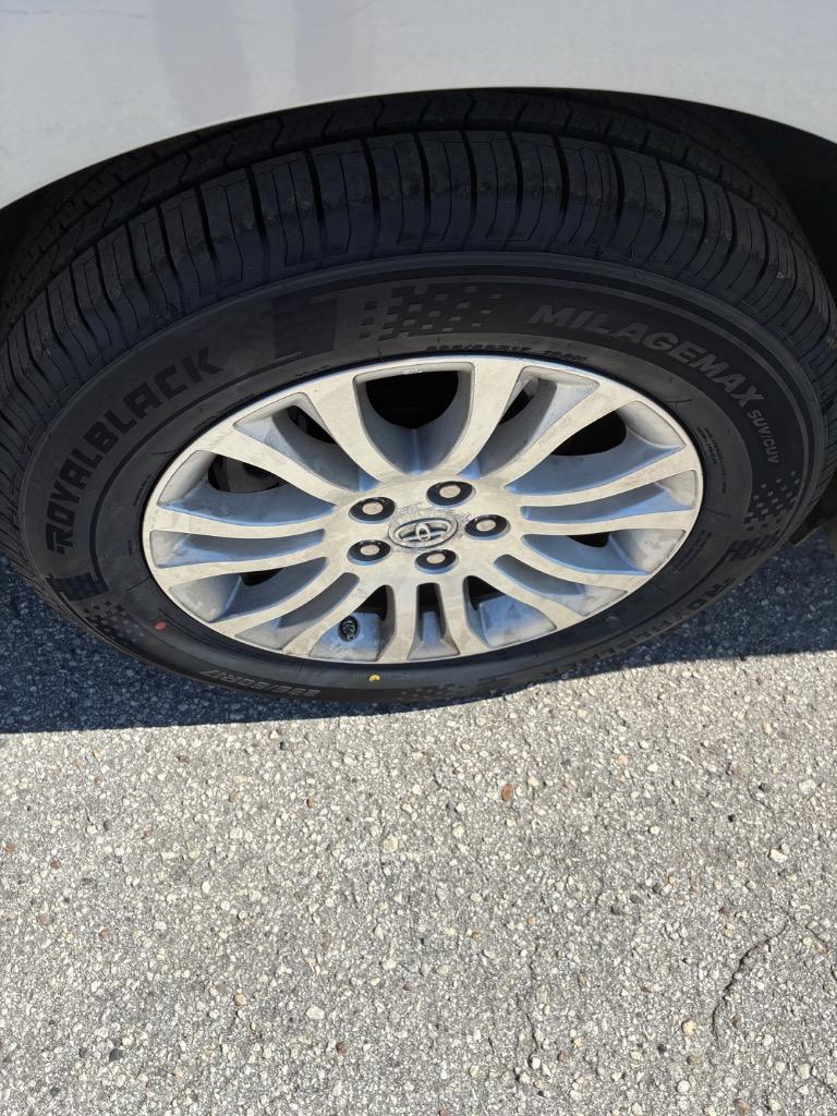2011 Toyota Sienna - $11,990