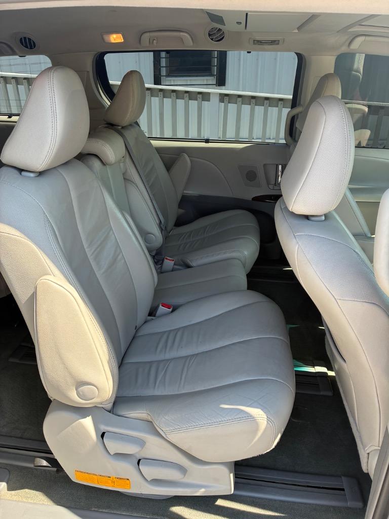 2011 Toyota Sienna - $11,990