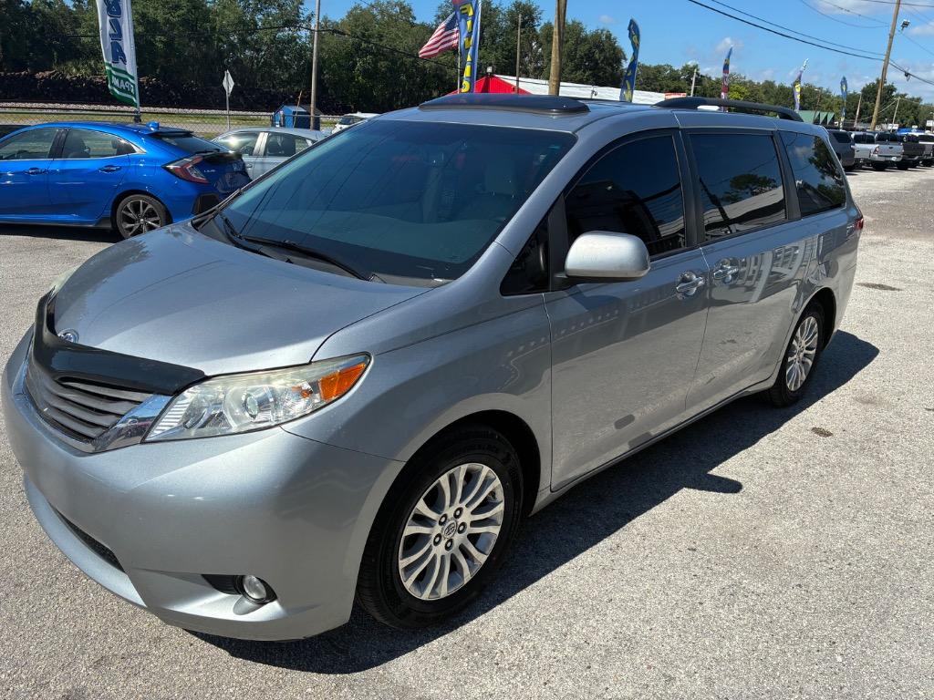 2011 Toyota Sienna - $11,990