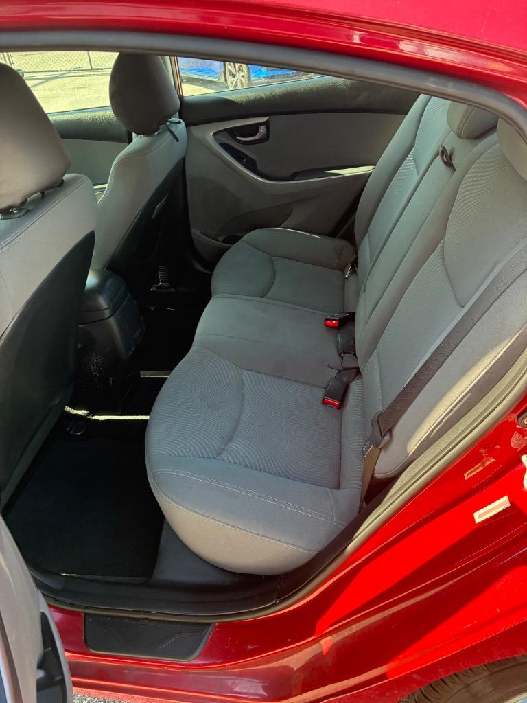 2015 Hyundai Elantra - $6,900