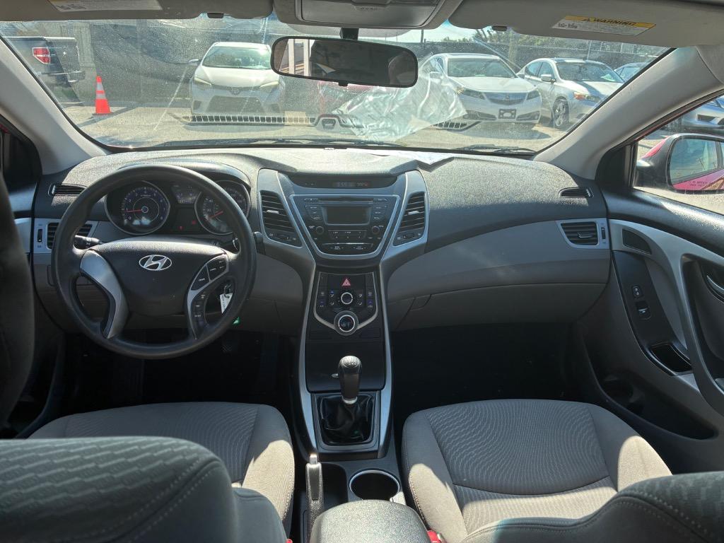 2015 Hyundai Elantra - $6,900
