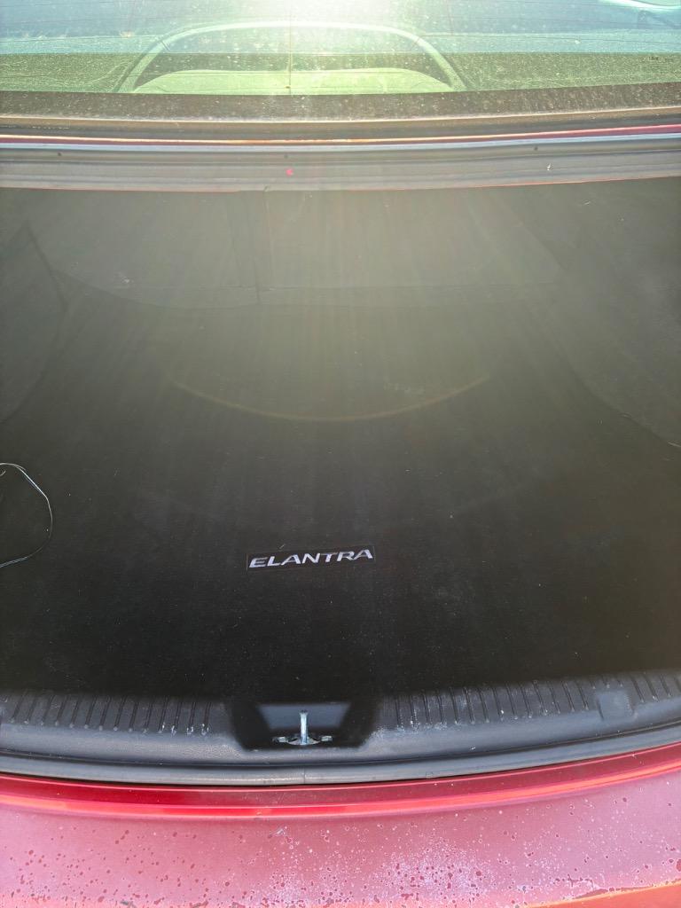 2015 Hyundai Elantra - $6,900