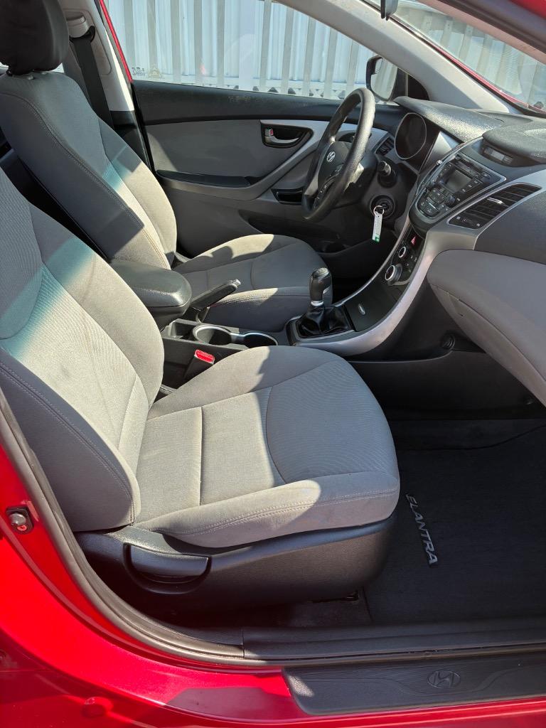 2015 Hyundai Elantra - $6,900