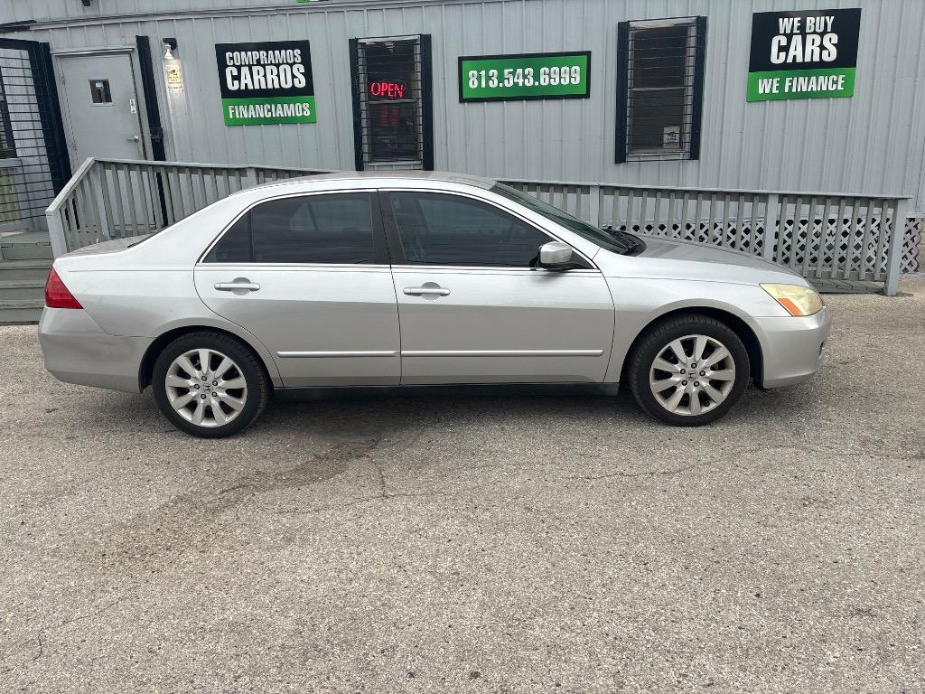 2007 Honda Accord - $8,900