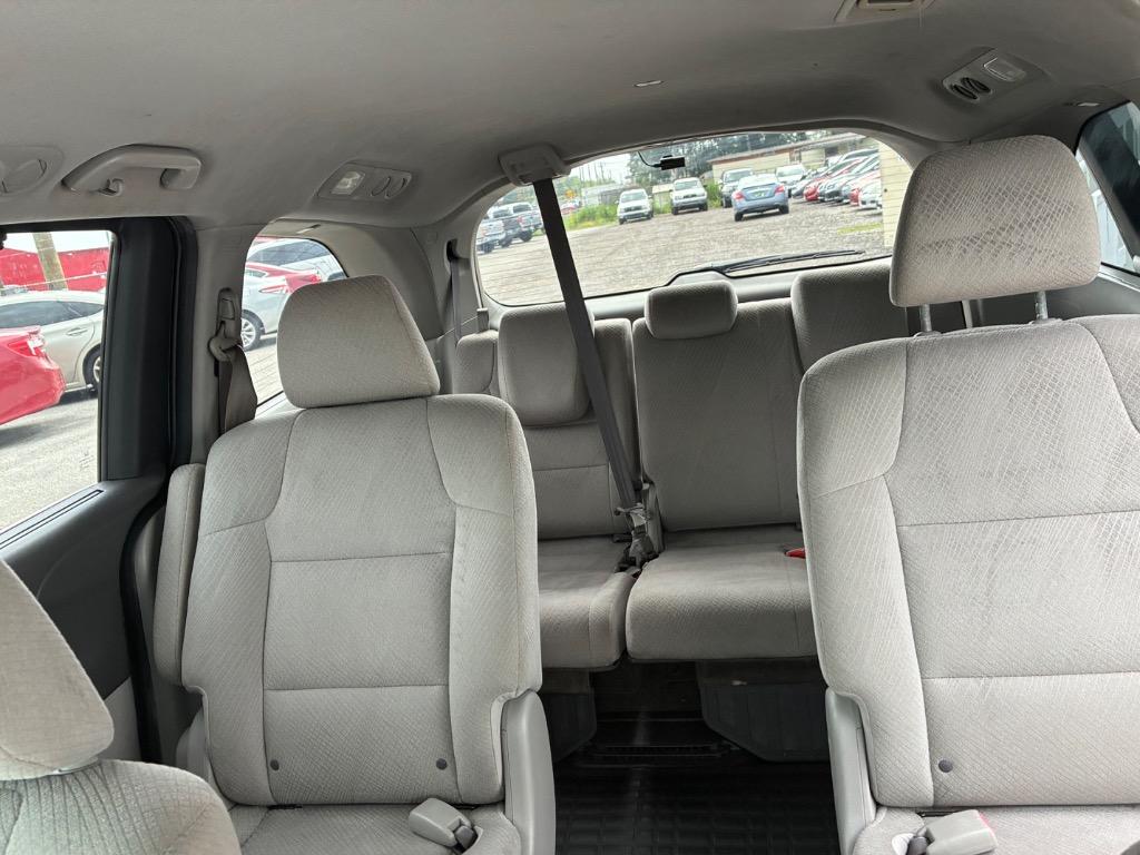 2014 Honda Odyssey - $9,900