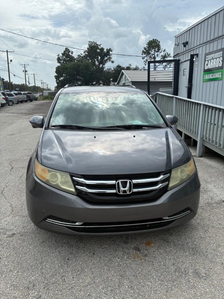 2014 Honda Odyssey - $9,900