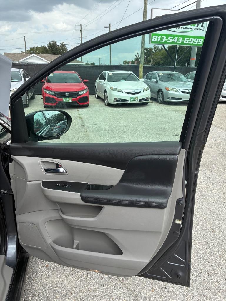 2014 Honda Odyssey - $9,900