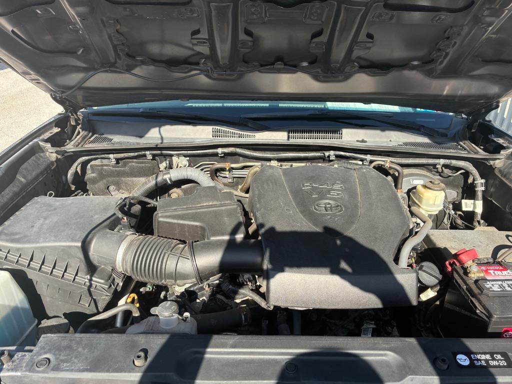 2016 Toyota Tacoma - $27,990