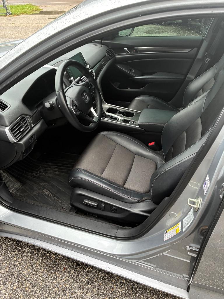 2018 Honda Accord - $14,900