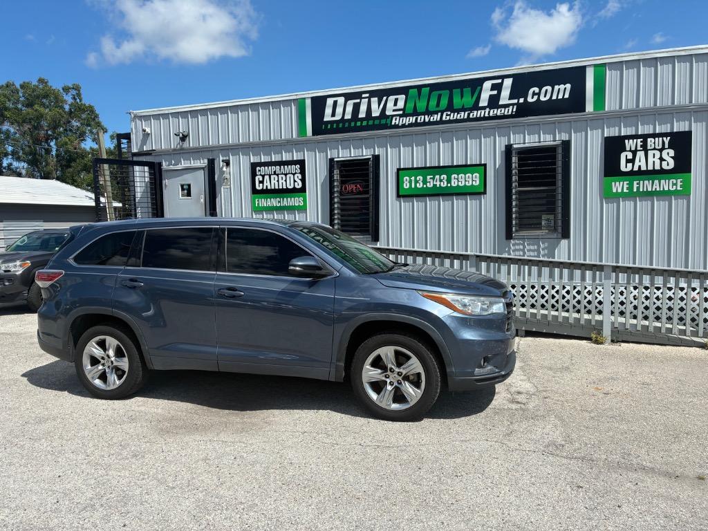 2014 Toyota Highlander - $16,900