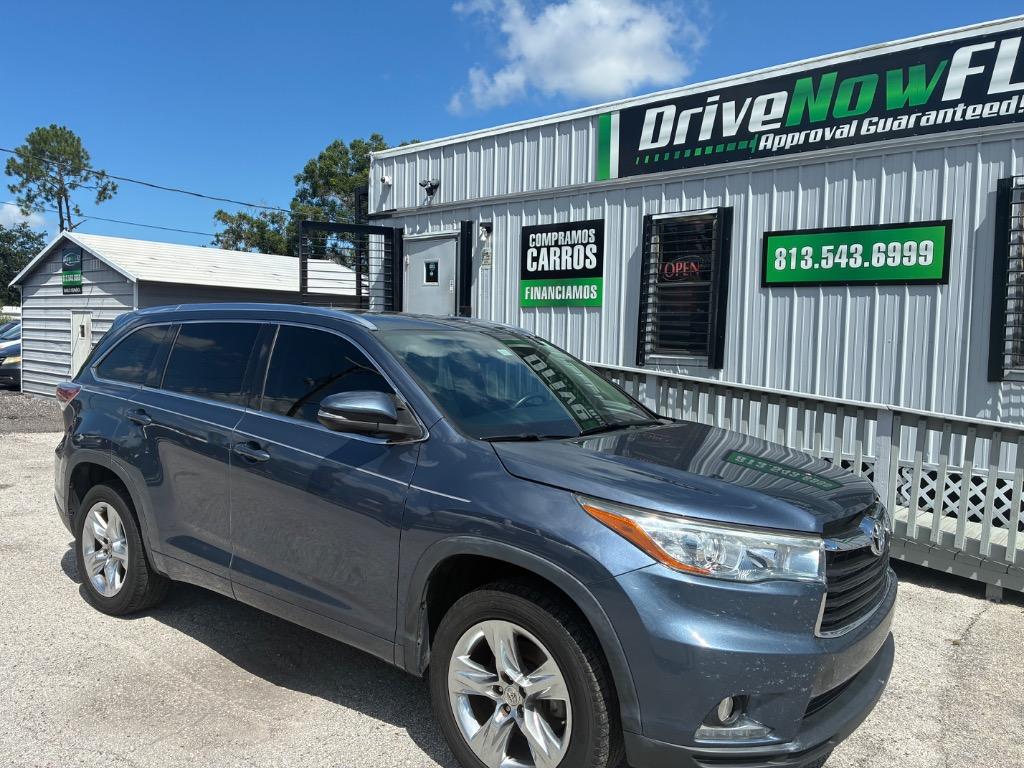 2014 Toyota Highlander - $16,900