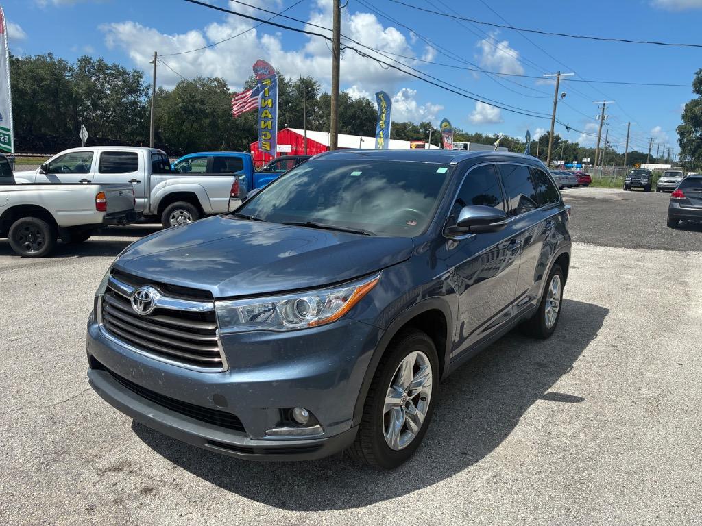 2014 Toyota Highlander - $16,900