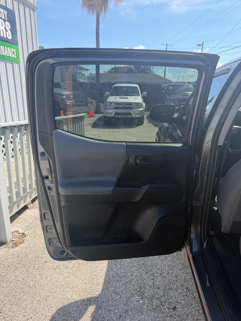 2020 Toyota Tacoma - $22,900