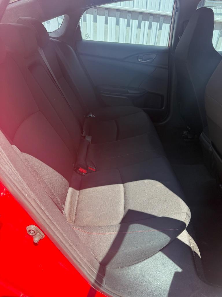 2018 Honda Civic - $15,990