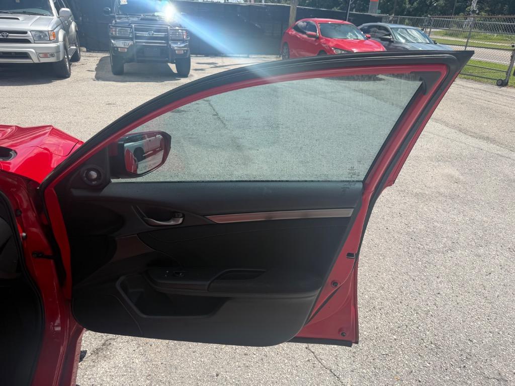 2018 Honda Civic - $15,990