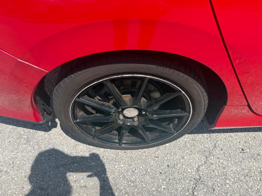 2018 Honda Civic - $15,990