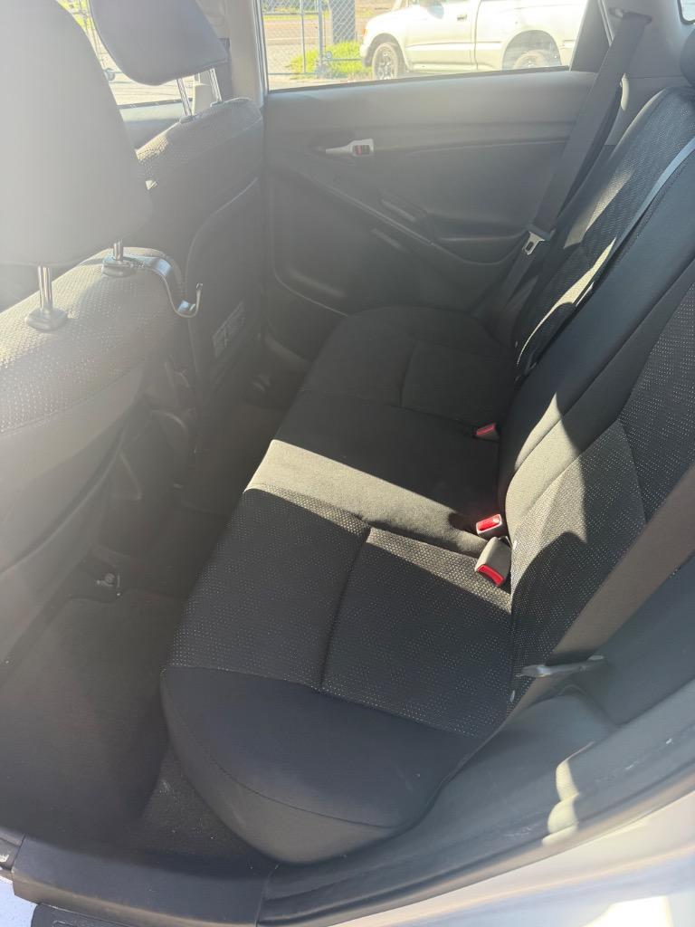 2009 Pontiac Vibe - $6,900