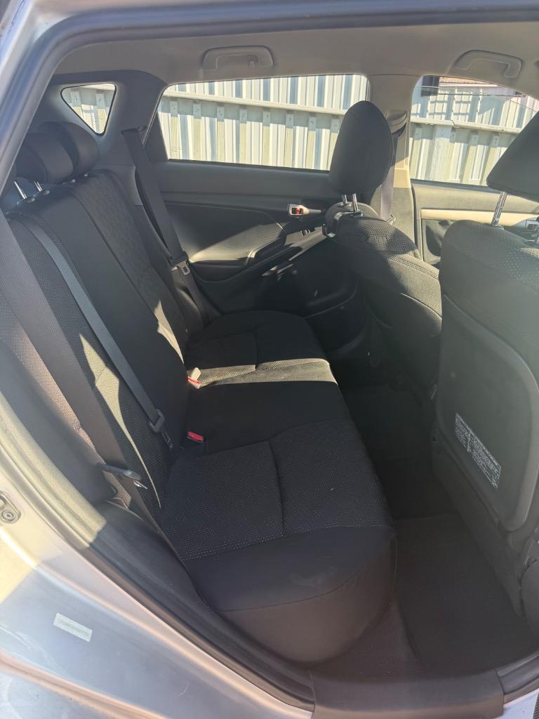 2009 Pontiac Vibe - $6,900