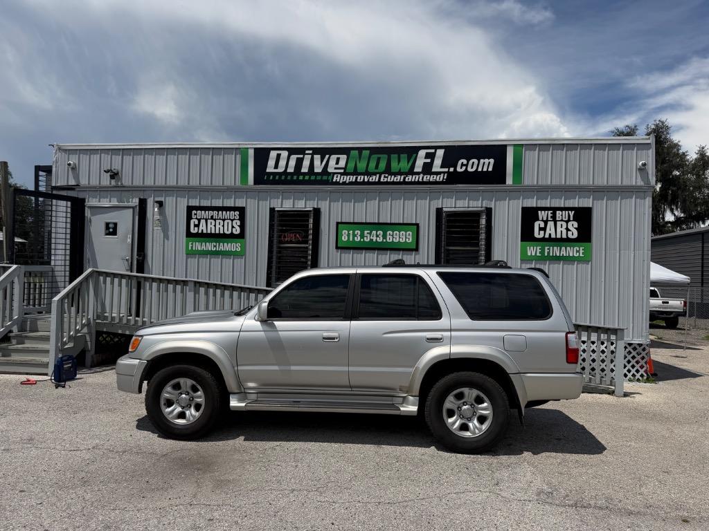 2001 Toyota 4Runner - $8,900