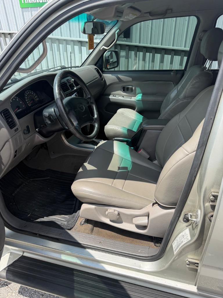 2001 Toyota 4Runner - $8,900