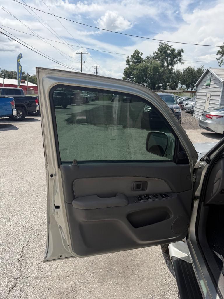 2001 Toyota 4Runner - $8,900