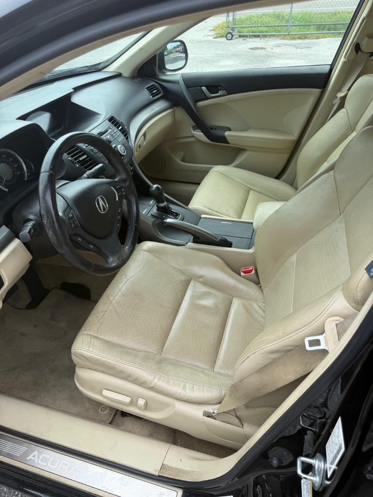 2010 Acura TSX - $9,900