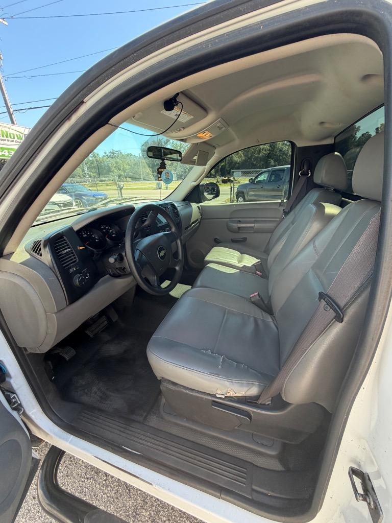 2008 Chevrolet Silverado - $11,900